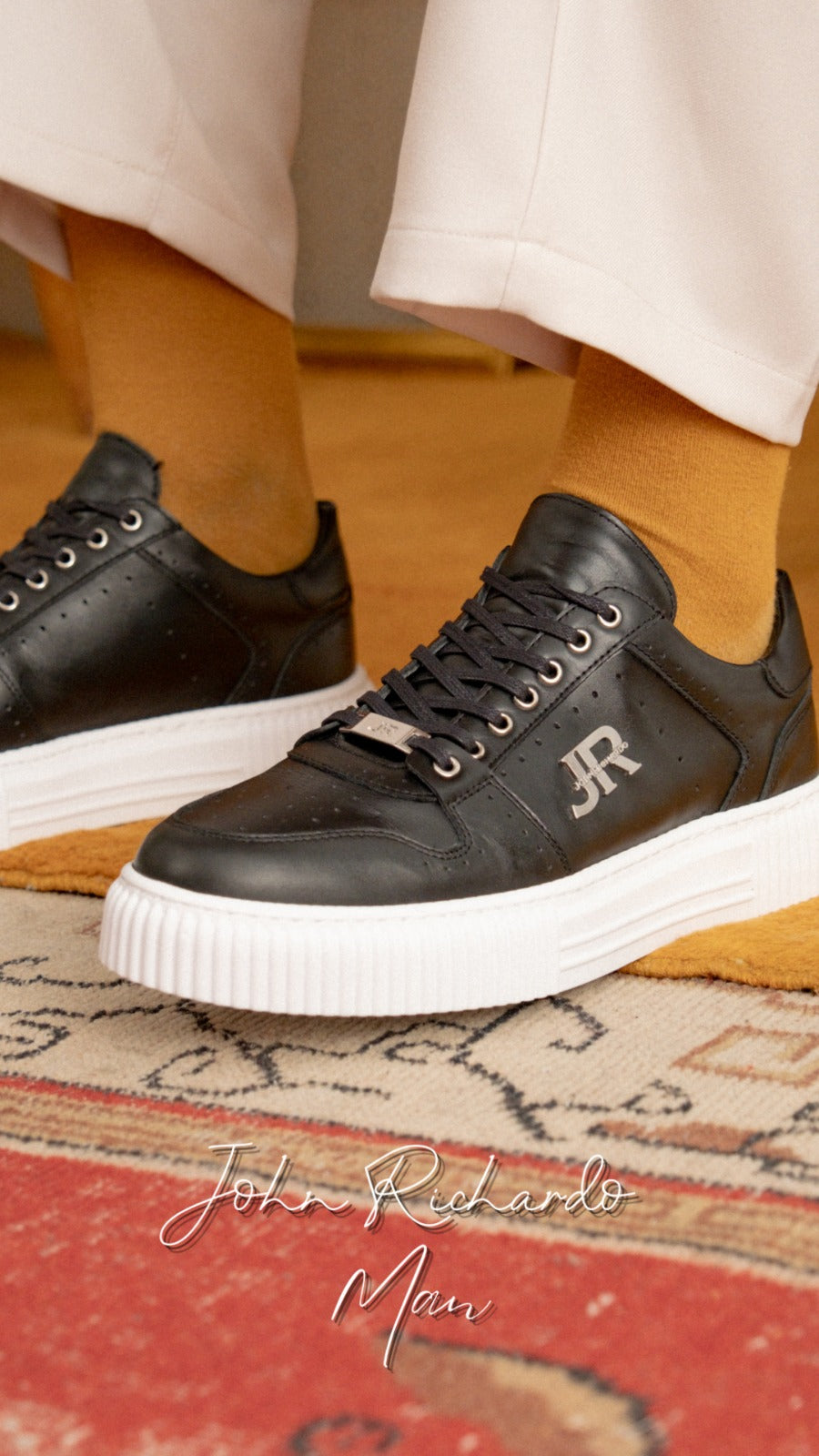 Does Genuine Leather Shoes Dye